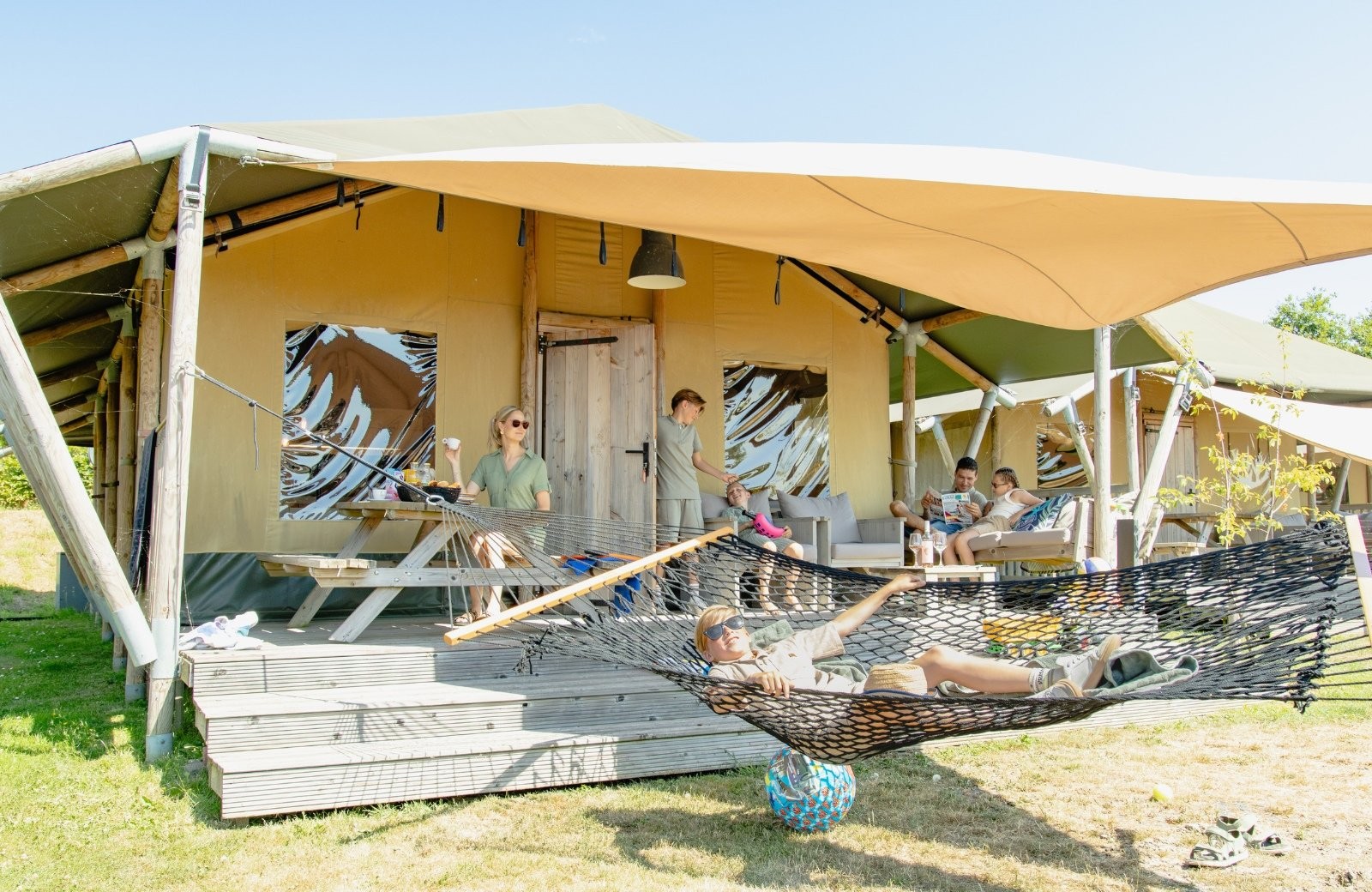 Glamping lodge noord holland